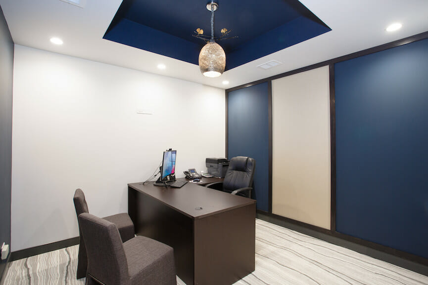 orland-park-consultation-room